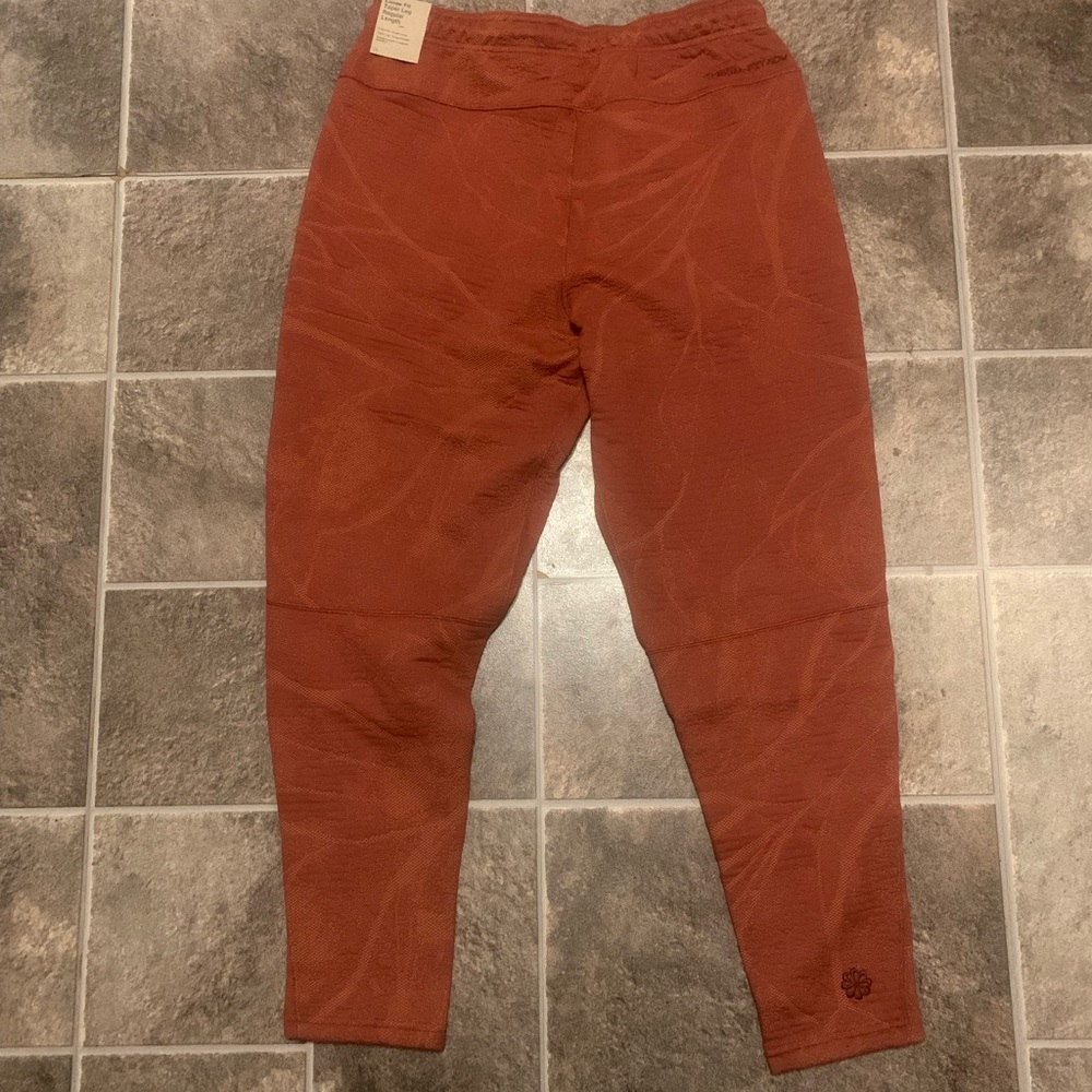 Nike Sportswear Therma-FIT ADV Tech Fleece "MARS STONE" Joggers DX8048-641 S - Picture 9 of 9
